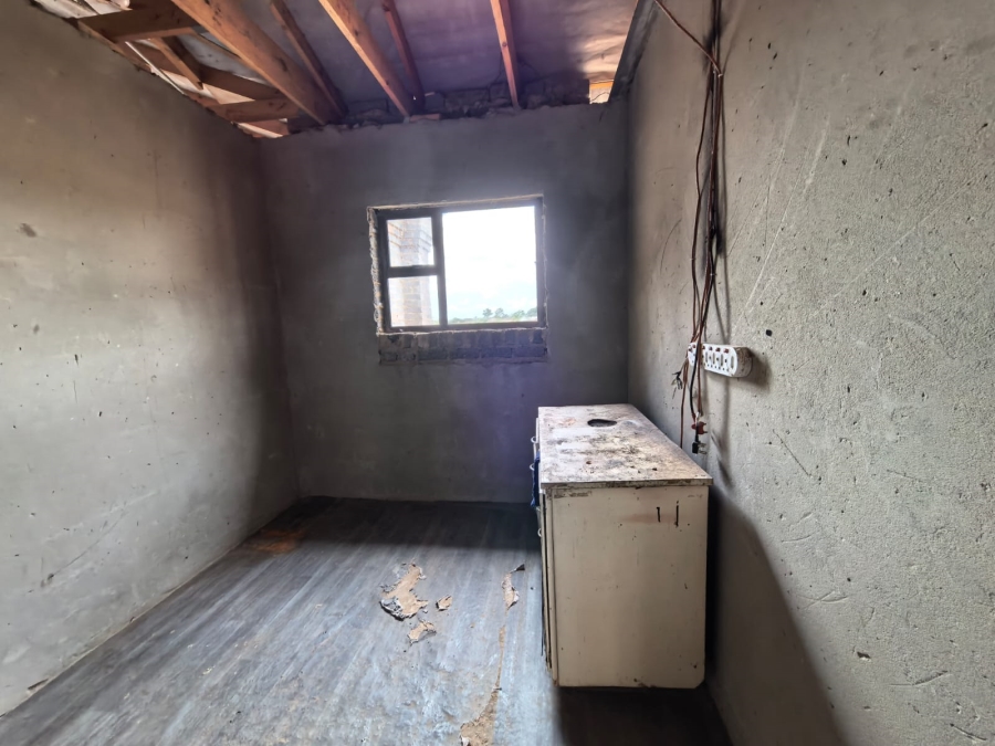 5 Bedroom Property for Sale in Parys Free State